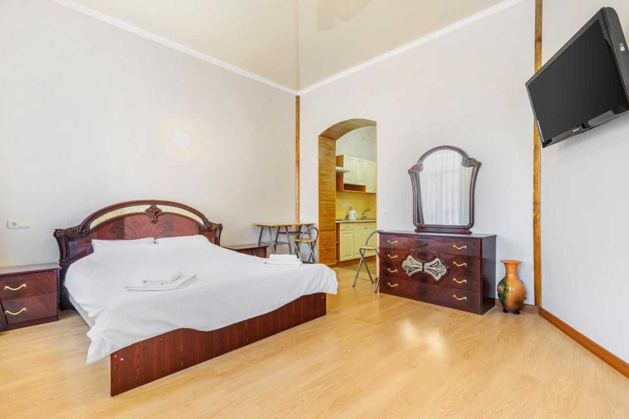 Best Apartment In The City Centre Odessa Exteriör bild